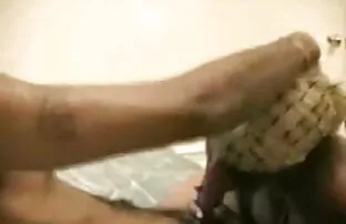 XXX Rendere il vostro donna pelosa matura gatto vivo