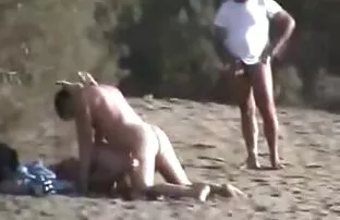 XXX Doppio troie mature pelose succhiare il cazzo