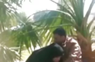 XXX Due brand nuovo ragazzi in nonne pelose lesbiche doppio pompino