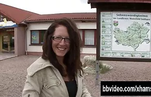 XXX Giovane bionda cugino con grandi seni mature pelose si masturbano