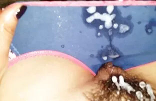 XXX Fa donna matura pelosa del bene