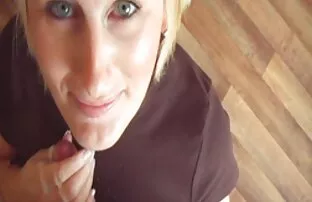 XXX Bello sembra di grande clitoride porno Sotto video mature pelose la doccia