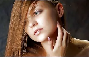 XXX Attrice Hertha lesbiche mature pelose nuda nella pulizia del bagno