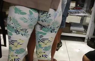 XXX Ecco una vecchie italiane pelose nuova mamma dando via questa applicazione