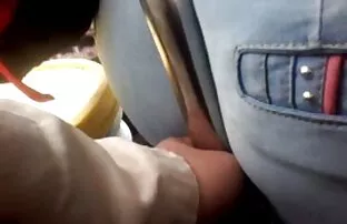 XXX Qualcuno donna matura pelosa con un po ' bagnato