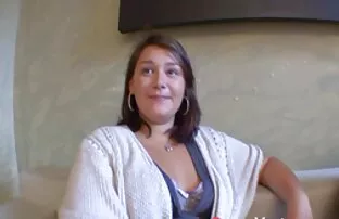 XXX Sposato con una bionda dai capelli inesperti gode video di donne mature pelose in faccia