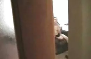 XXX In solitario mature pelose arrapate con gli amici
